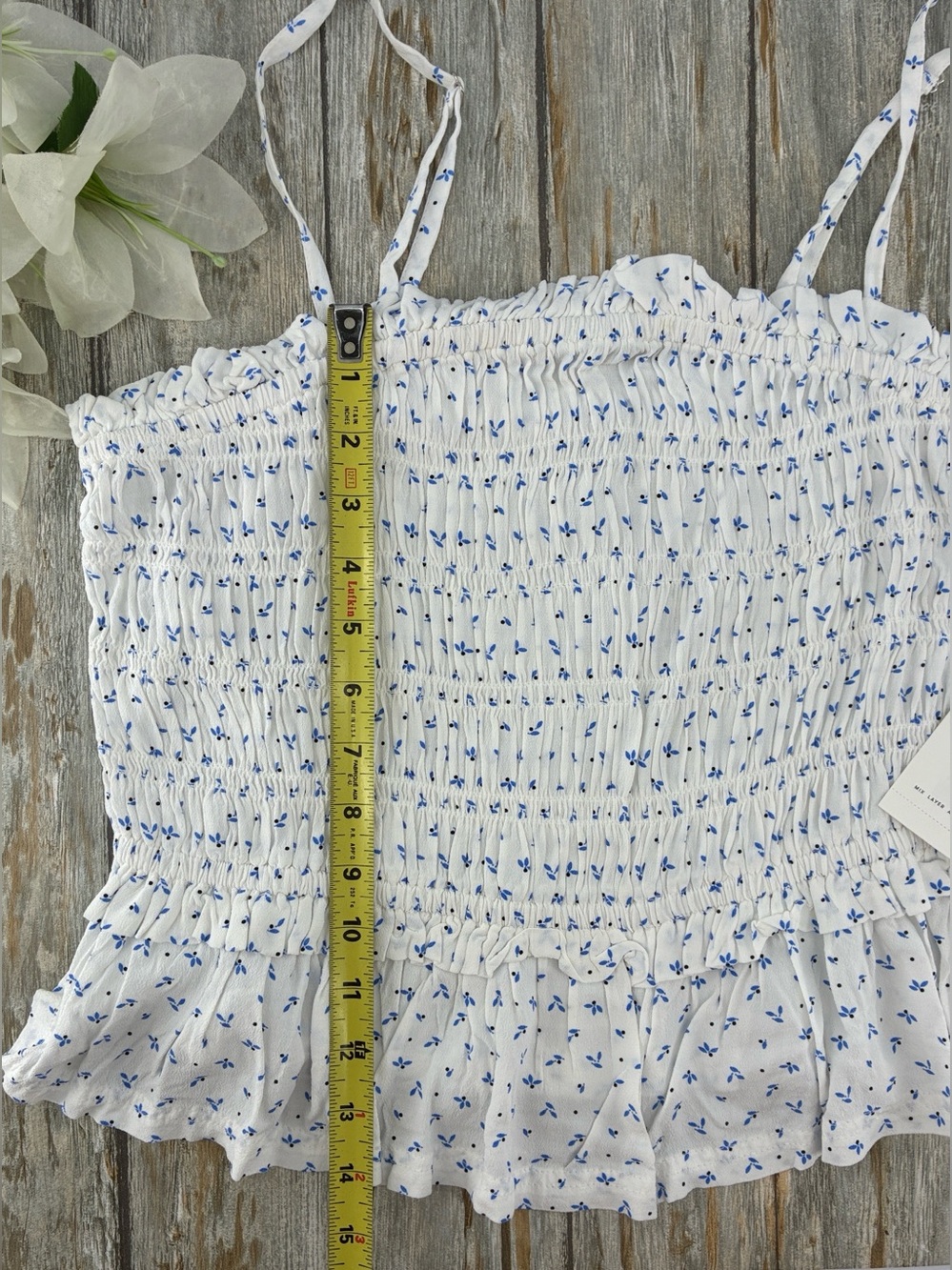 Women's Smocked Top With Peplum Hem Tank Top Size L - Picture 6 of 10